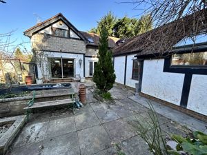 Photo 25- click for photo gallery